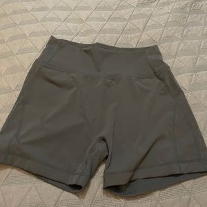 Buffbunny Spin shorts